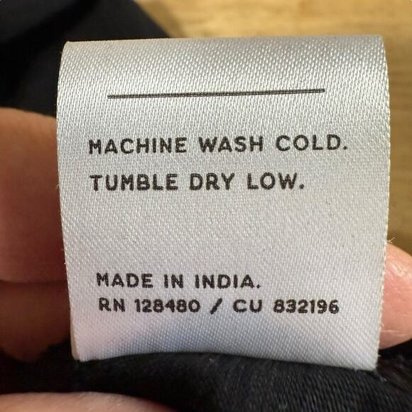 Pact Dress Black M S/S Pockets Organic Cotton Sustainable Ethical Minimalism - Picture 9 of 12